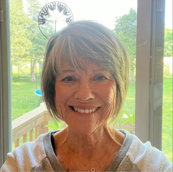 Meet your Posher, Nancy - Picture 1 of 1